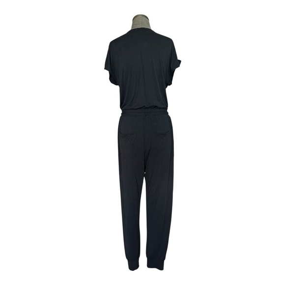 Heartloom Koko Black V-Neck Short Sleeve Jogger Jumpsuit Women's Romper M NWT - Picture 4 of 6